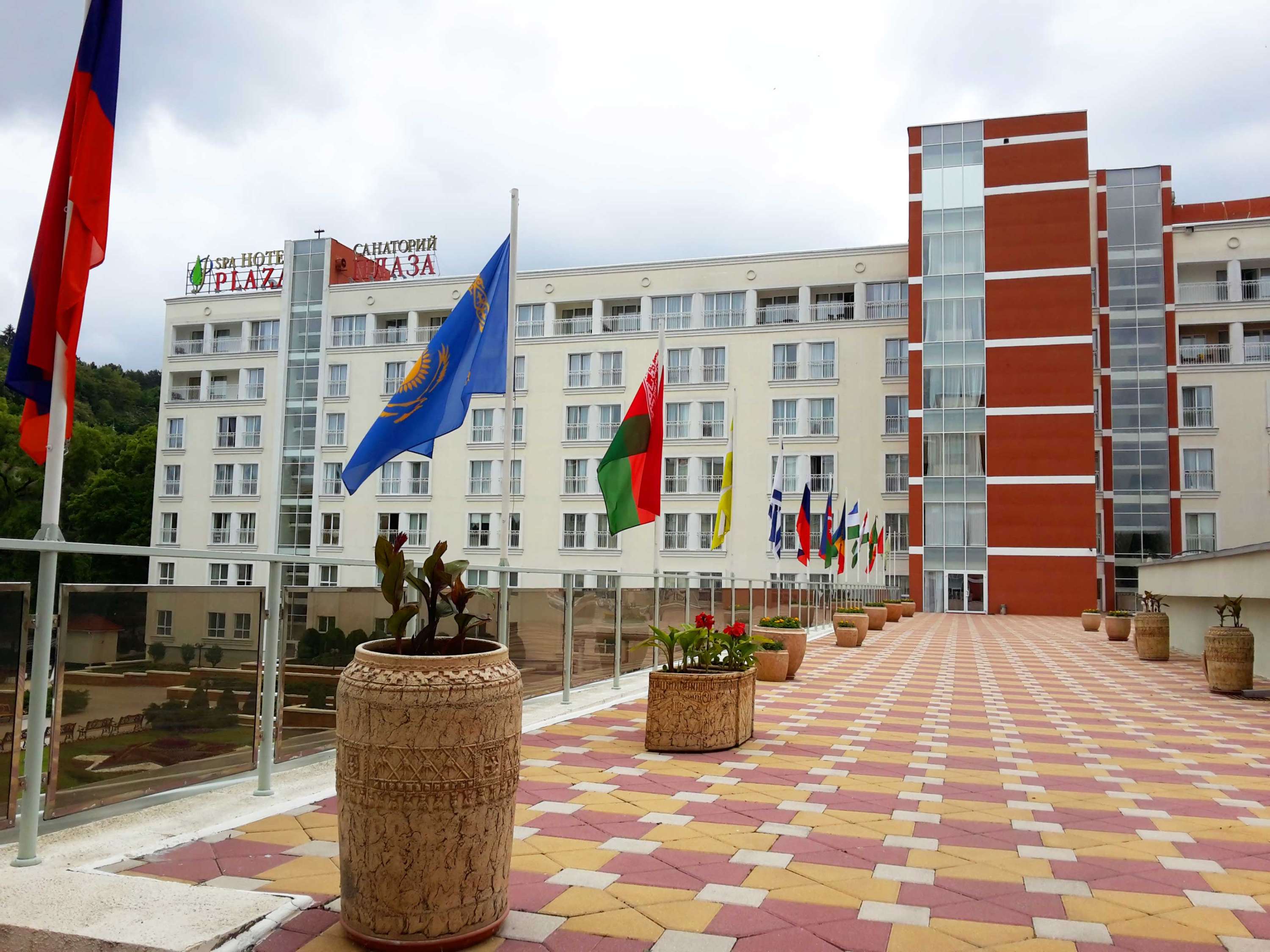 /shop/plaza-kislovodsk/